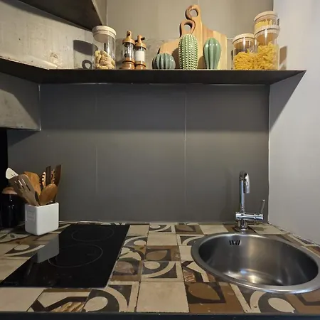 La Caverna - Vecchia, Fronte Mare Διαμέρισμα Μπάρι