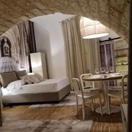 La Caverna - Vecchia, Fronte Mare Διαμέρισμα Μπάρι