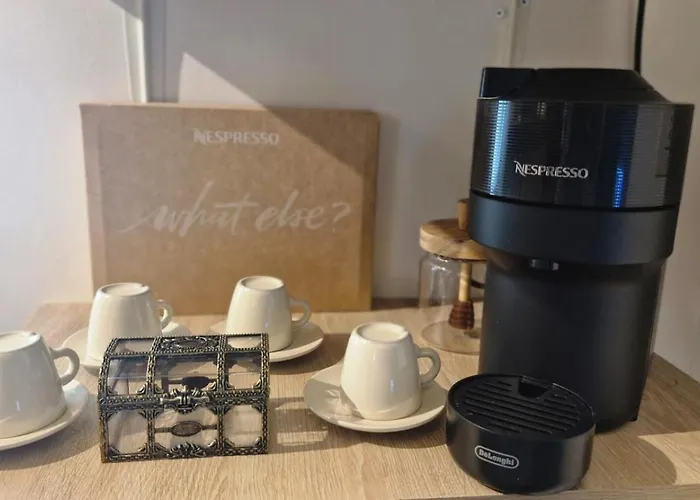 La Caverna - Vecchia, Fronte Mare * バーリ