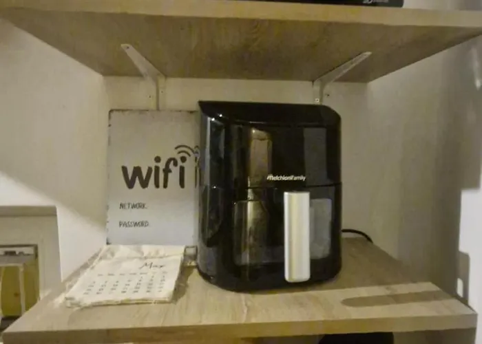 דירה La Caverna - Vecchia, Fronte Mare בארי