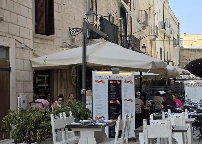 La Caverna - Vecchia, Fronte Mare דירה